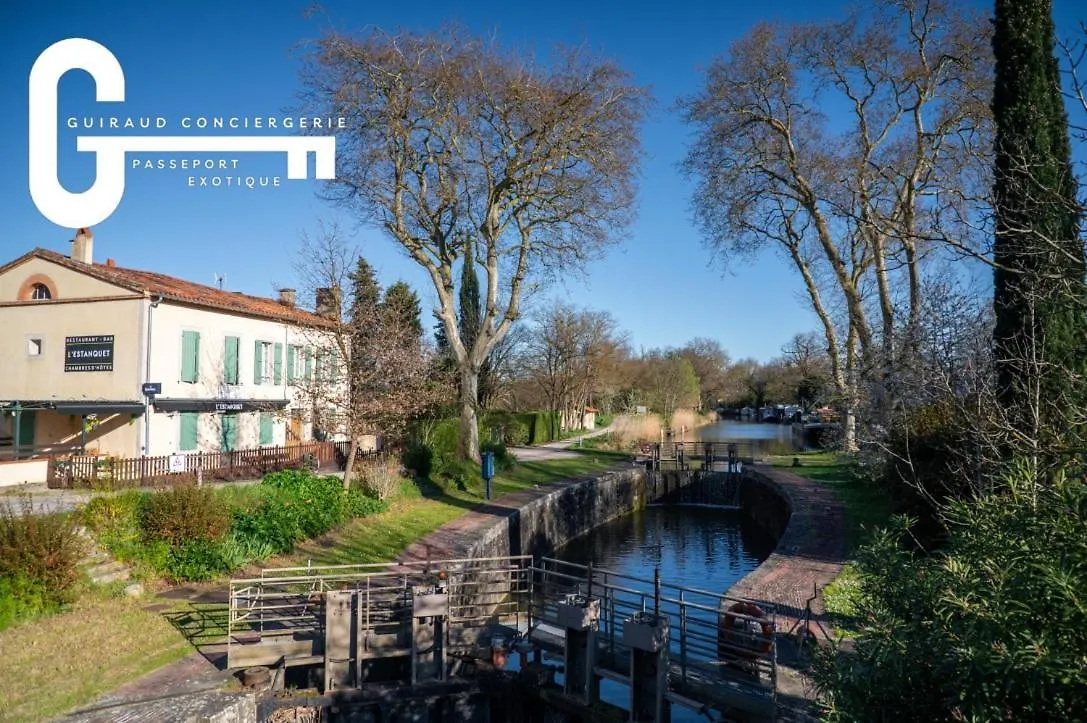 Insolite Peniche Amazonie Canal Du Midi Gardouch Πλωτό κατάλυμα